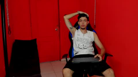 Thiago online show from 04-15-26, 07:43