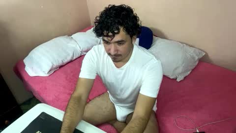 thiagodeseo online show from 10-18-25, 02:25