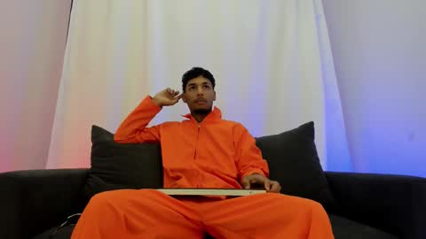 ThiagoFerreti online show from 11-01-25, 07:38