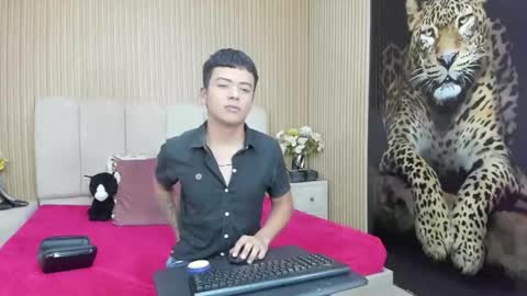 Snapshot of thiagogonzalez_ chatting on 03-13-26, 07:20 Thiagogonzalez online show from 03-13-26, 07:20