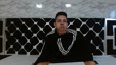 Thiago   online show from 02-13-25, 09:38