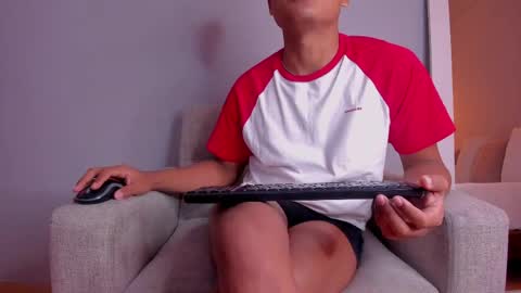 thiagovega_ online show from 04-22-26, 05:21