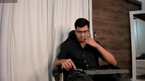 thiagovega_ online show from 06-07-26, 03:54