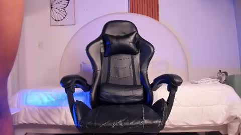 thiagovega_ online show from 06-25-26, 05:23