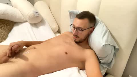 thib9223 online show from 11-15-25, 05:42