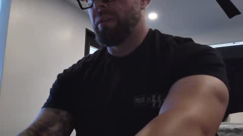 thiccbull12 online show from 08-01-26, 06:29