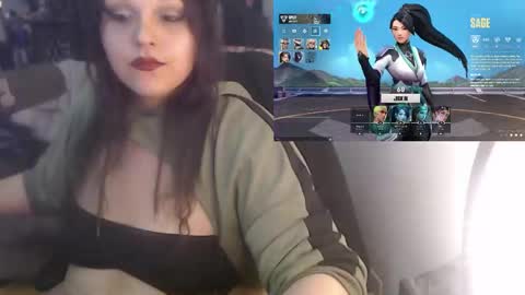 Snapshot of thiccfemme chatting on 10-23-25, 03:17 ThiccFemme online show from 10-23-25, 03:17