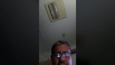 Snapshot of thick696996 chatting on 08-03-26, 05:39 thick696996 online show from 08-03-26, 05:39