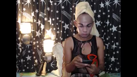 Snapshot of thick_bigcock13 chatting on 12-22-24, 11:00 gil online show from 12-22-24, 11:00