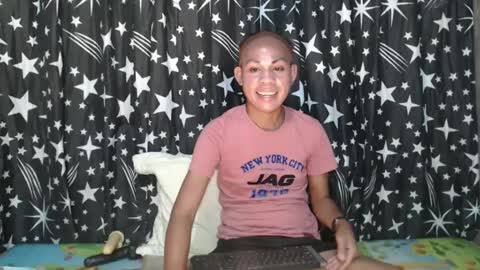 Snapshot of thick_bigcock13 chatting on 01-01-25, 12:53 gil online show from 01-01-25, 12:53