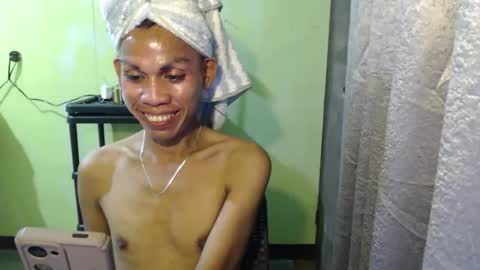 gil online show from 03-11-26, 01:44