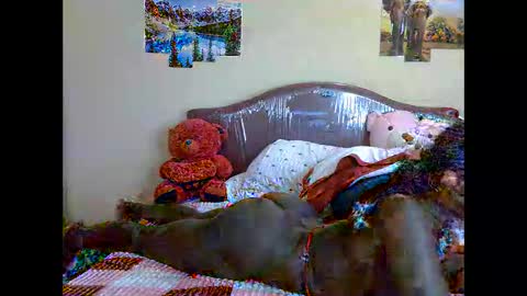 thickassvillageebony online show from 10-17-25, 07:00