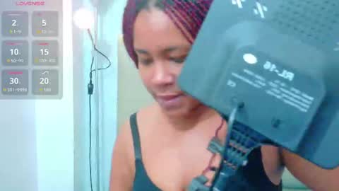 thickeebonyy online show from 10-19-25, 07:47