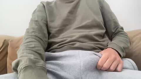 Snapshot of thickerbunny chatting on 10-24-25, 02:02 thickerbunny online show from 10-24-25, 02:02