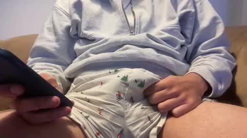 Snapshot of thickerbunny chatting on 10-27-25, 07:07 thickerbunny online show from 10-27-25, 07:07