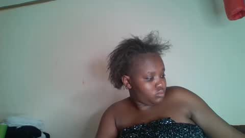 Snapshot of thickianababe chatting on 01-06-25, 12:59 thickianababe online show from 01-06-25, 12:59