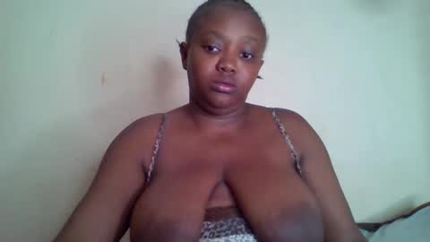 Snapshot of thickianababe chatting on 01-29-25, 12:43 thickianababe online show from 01-29-25, 12:43