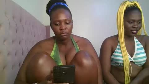 Snapshot of thicky_rue chatting on 01-17-26, 12:21 Rue online show from 01-17-26, 12:21