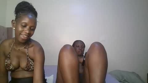 Snapshot of thicky_rue chatting on 02-20-26, 11:16 Rue online show from 02-20-26, 11:16