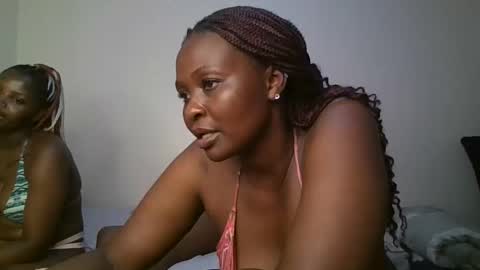 Snapshot of thicky_rue chatting on 03-09-26, 02:32 Rue online show from 03-09-26, 02:32