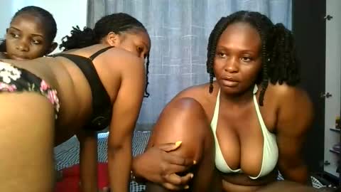 Rue online show from 04-23-26, 12:29