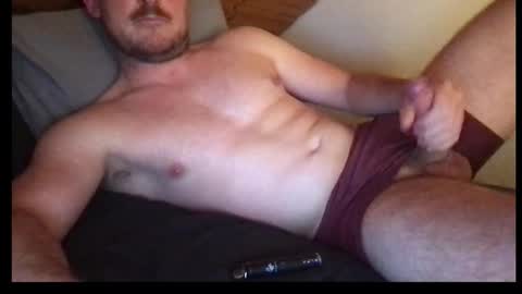 thierrinho8148 online show from 10-10-25, 05:56