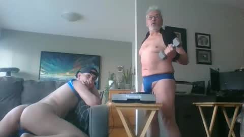 Snapshot of thierrypapineau chatting on 04-11-26, 10:36 thierrypapineau online show from 04-11-26, 10:36