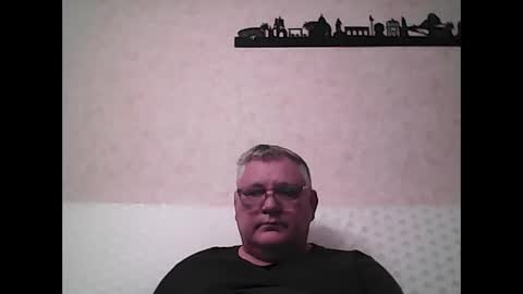 Snapshot of thierrysymp chatting on 11-04-25, 05:01 Thierrysymp online show from 11-04-25, 05:01