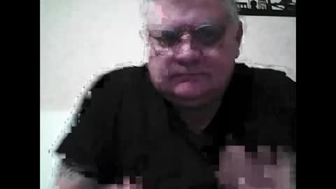 Snapshot of thierrysymp chatting on 11-18-25, 05:28 Thierrysymp online show from 11-18-25, 05:28