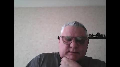 Snapshot of thierrysymp chatting on 01-11-26, 03:28 Thierrysymp online show from 01-11-26, 03:28