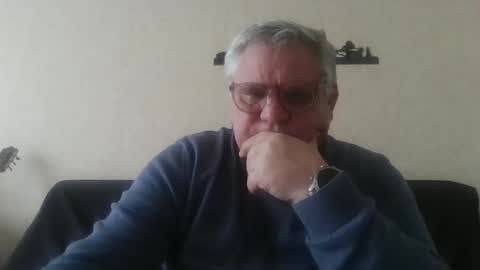 Snapshot of thierrysymp chatting on 03-22-26, 10:40 Thierrysymp online show from 03-22-26, 10:40