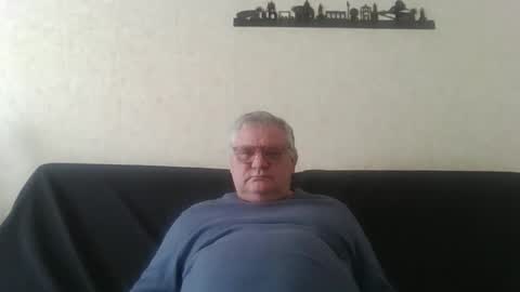 Snapshot of thierrysymp chatting on 03-23-26, 10:30 Thierrysymp online show from 03-23-26, 10:30