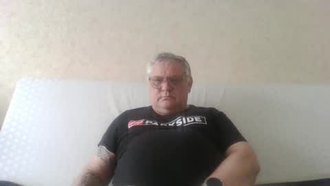 Snapshot of thierrysymp chatting on 03-28-26, 12:05 Thierrysymp online show from 03-28-26, 12:05