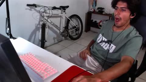 Snapshot of thieves_us chatting on 09-17-25, 09:11 thieves_us online show from 09-17-25, 09:11