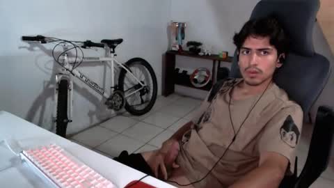 Snapshot of thieves_us chatting on 10-02-25, 06:48 thieves_us online show from 10-02-25, 06:48