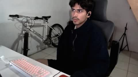 Snapshot of thieves_us chatting on 10-03-25, 03:20 thieves_us online show from 10-03-25, 03:20