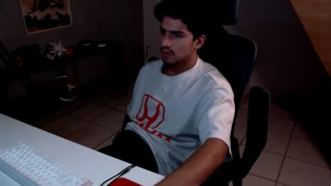 Snapshot of thieves_us chatting on 12-16-25, 04:50 thieves_us online show from 12-16-25, 04:50