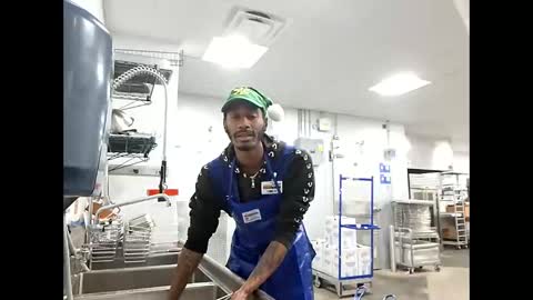 thirdlegkenny online show from 12-19-25, 10:17