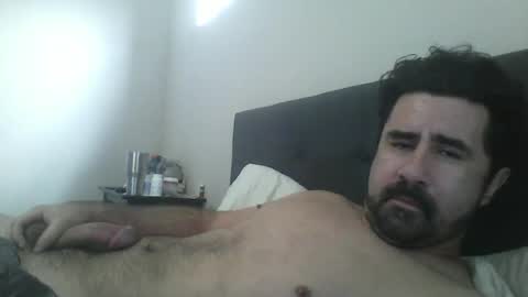 Snapshot of thisguyjake88 chatting on 07-12-26, 04:53 thisguyjake88 online show from 07-12-26, 04:53
