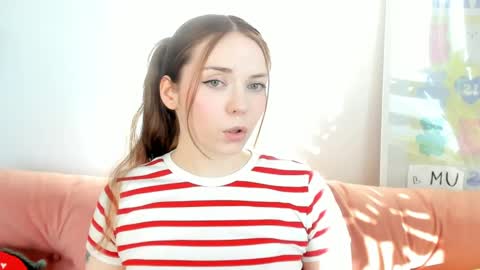 Amelia  shows on mondays fridays and sundays  if anything changes im giving updates on my fansly  online show from 06-07-26, 04:22