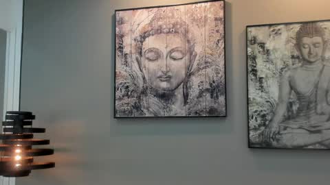 Thom online show from 04-19-26, 06:10