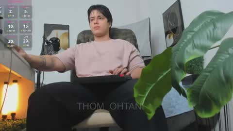 Snapshot of thom_ohtani chatting on 05-03-26, 09:43 thom_ohtani online show from 05-03-26, 09:43