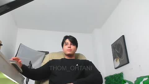 Snapshot of thom_ohtani chatting on 06-02-26, 08:44 thom_ohtani online show from 06-02-26, 08:44