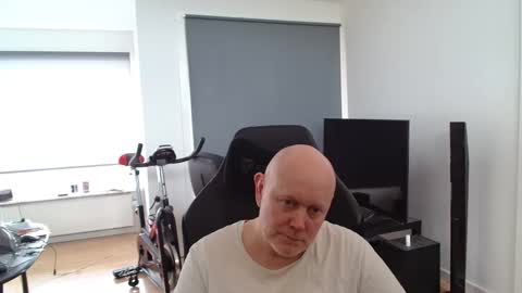 thomas315627 online show from 05-10-26, 11:59