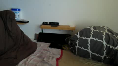 Snapshot of thomas6799 chatting on 09-21-25, 05:42 thomas6799 online show from 09-21-25, 05:42