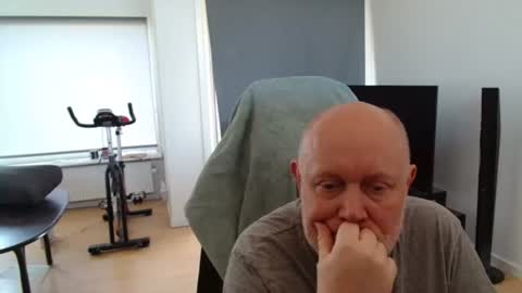 thomas806035 online show from 06-26-26, 11:58