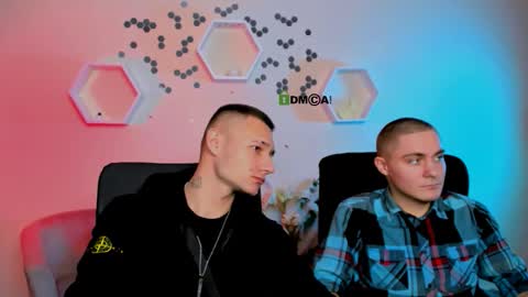 Snapshot of thomas_crow chatting on 11-20-25, 11:32 thomas_crow online show from 11-20-25, 11:32