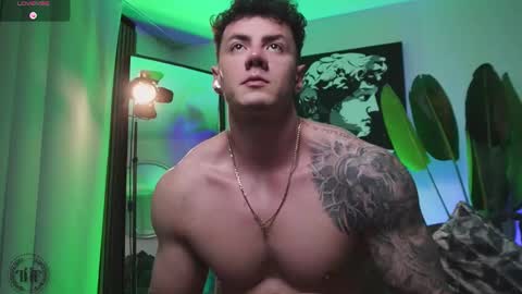 Thomas Falcon online show from 02-03-26, 02:53