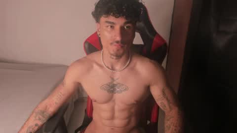 Snapshot of thomas_fit1 chatting on 05-15-26, 04:41 Thomas 3 JUST STAY AND BE MY LAST LOVE online show from 05-15-26, 04:41