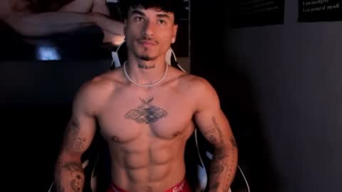 Snapshot of thomas_fit1 chatting on 06-11-26, 02:44 Thomas 3 JUST STAY AND BE MY LAST LOVE online show from 06-11-26, 02:44